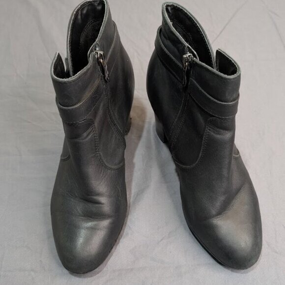 Artica Black Leather Chunky Heel Ankle Boots Size 8.5 - Picture 1 of 8
